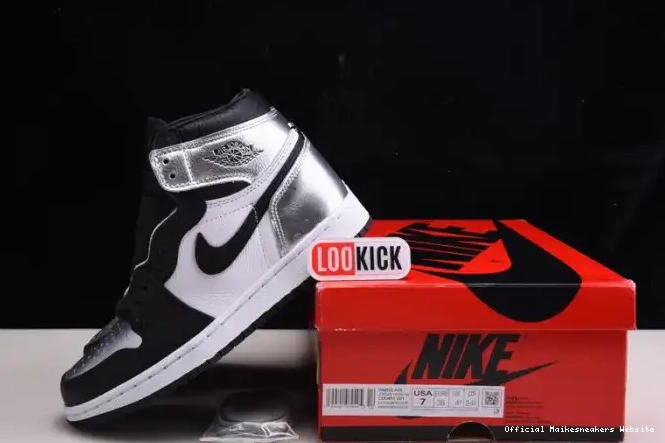 Official Maikesneakers HIGH TOE JORDAN SILVER WMNS OG 1 AIR CD0461-001 0328